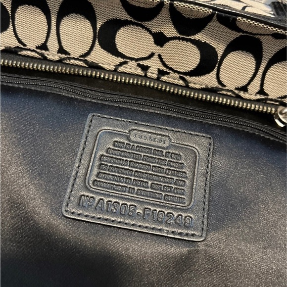 Coach Black Signature Tote Bag - Picture 5 of 12